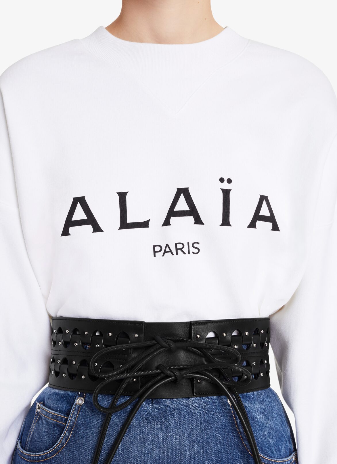 ALAÏA LOGO BOXY SWEATER   ALAÏA WHITE/BLACK ALAÏA LOGO BOXY SWEATER